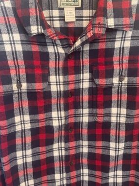 LL Bean Men’s Plaid Flannel Shirt Red White Blue Traditional Fit Size Medium